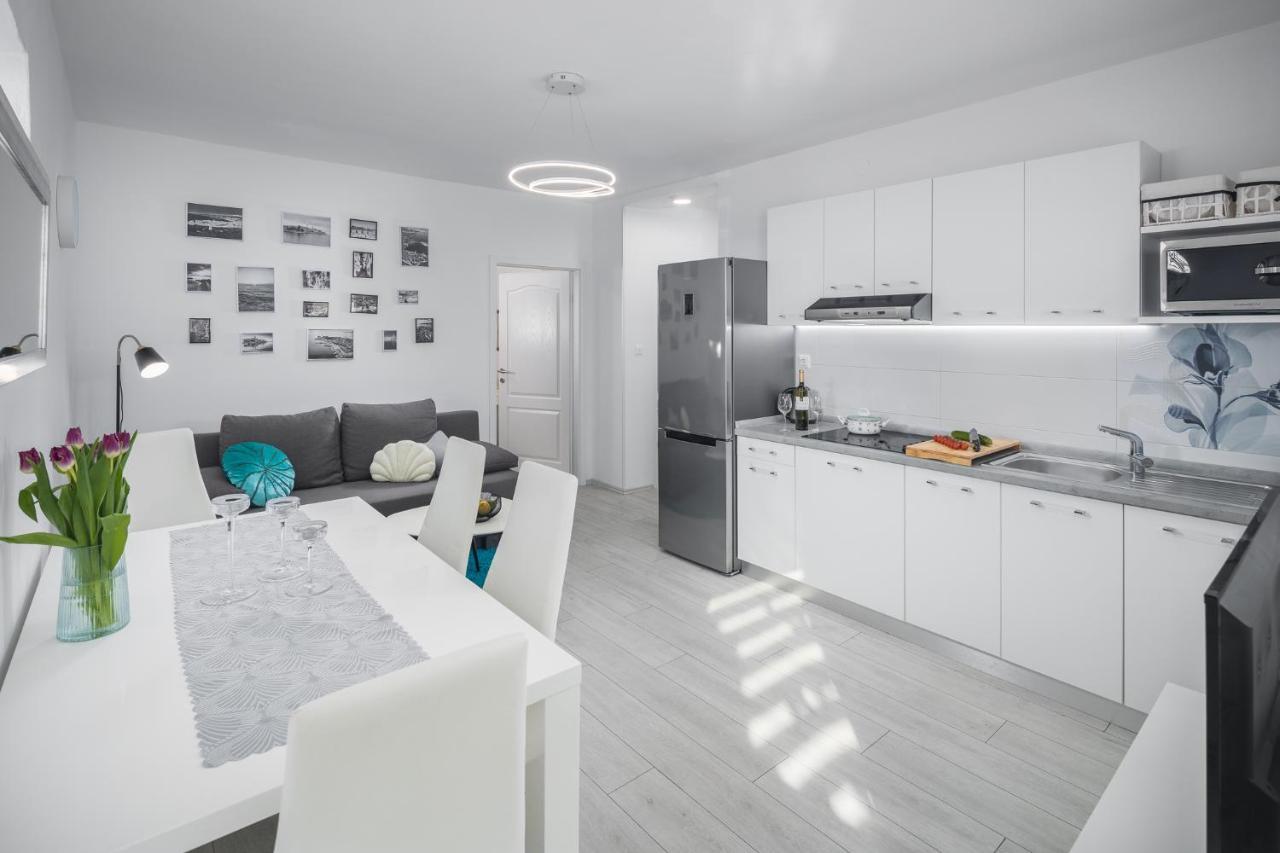 Apartment Sea Pearl Porec Exterior photo