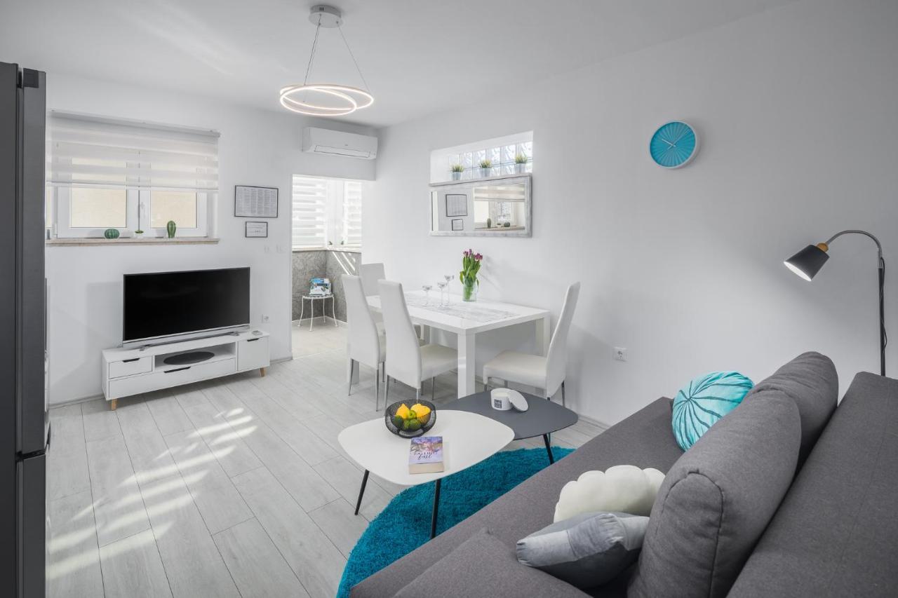 Apartment Sea Pearl Porec Exterior photo